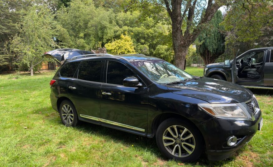 Nissan Pathfinder 2014