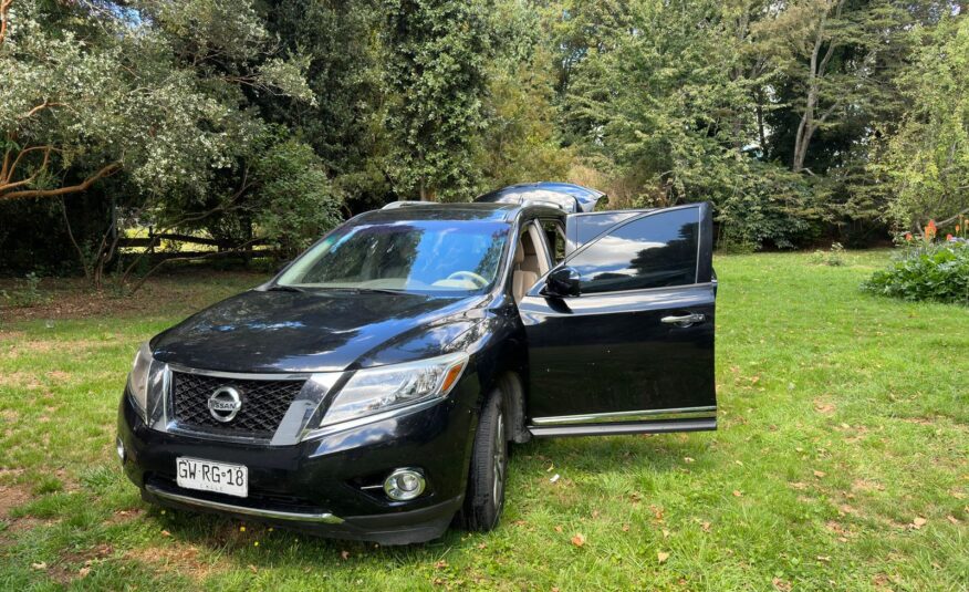 Nissan Pathfinder 2014